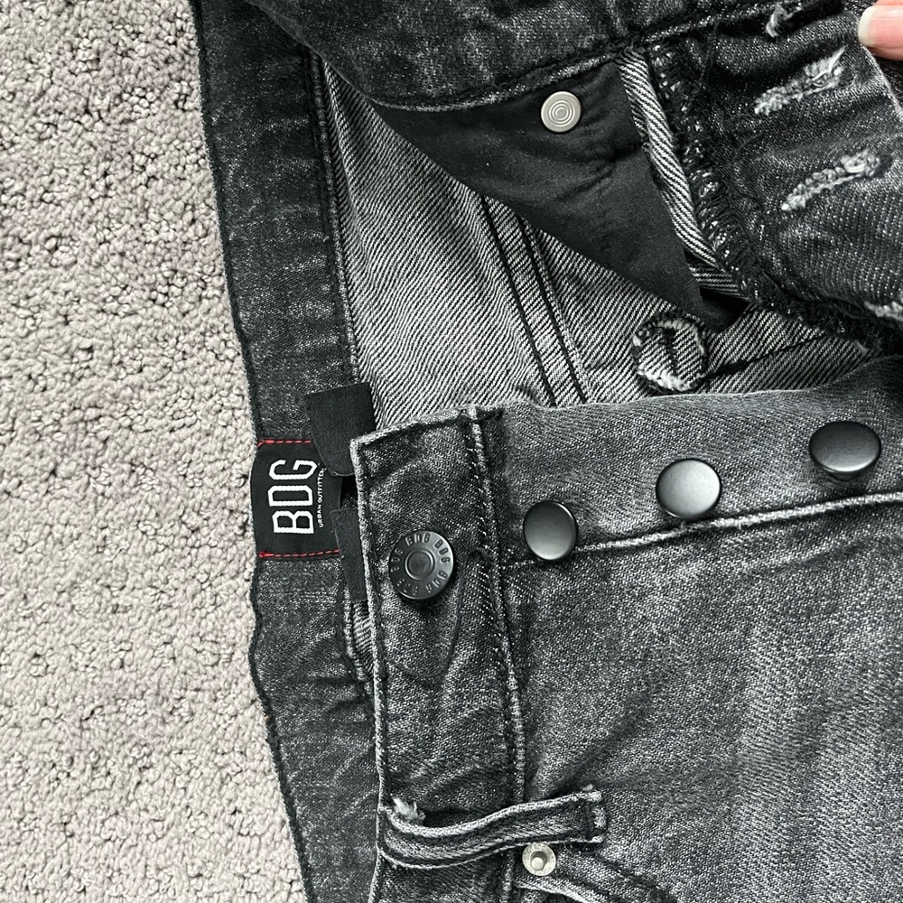 Urban Outfitters Slim Straight Black Jeans / 25 - Picture 4 of 5